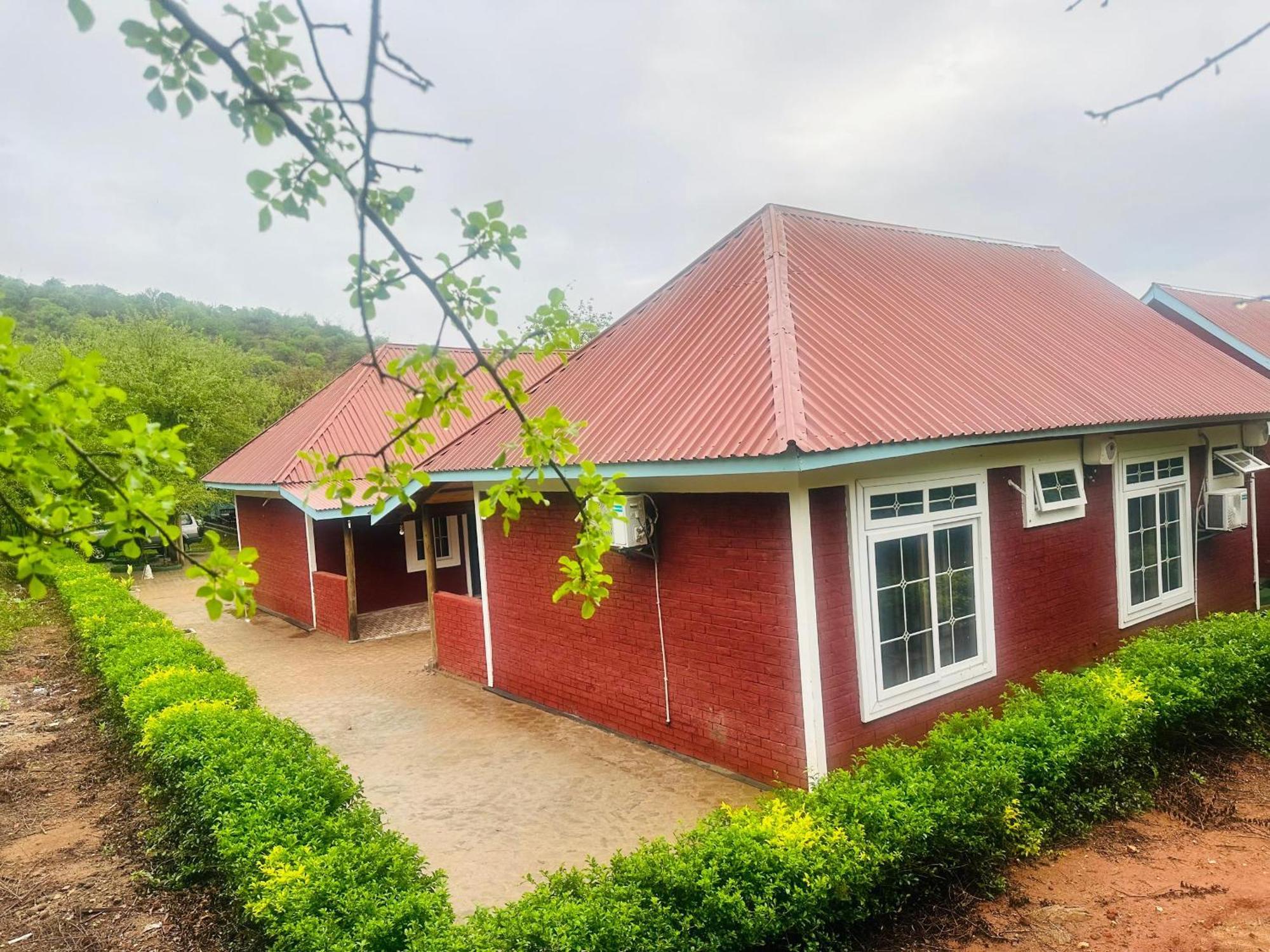 Mkomazi Hotels And Camps Hegoma Luaran gambar