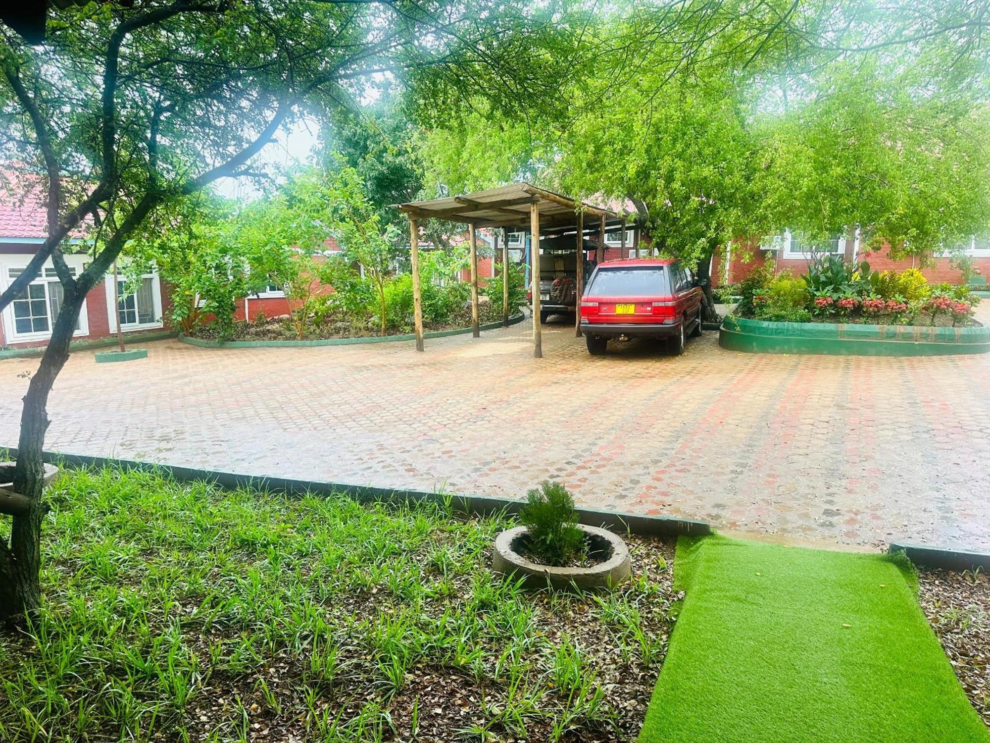 Mkomazi Hotels And Camps Hegoma Luaran gambar