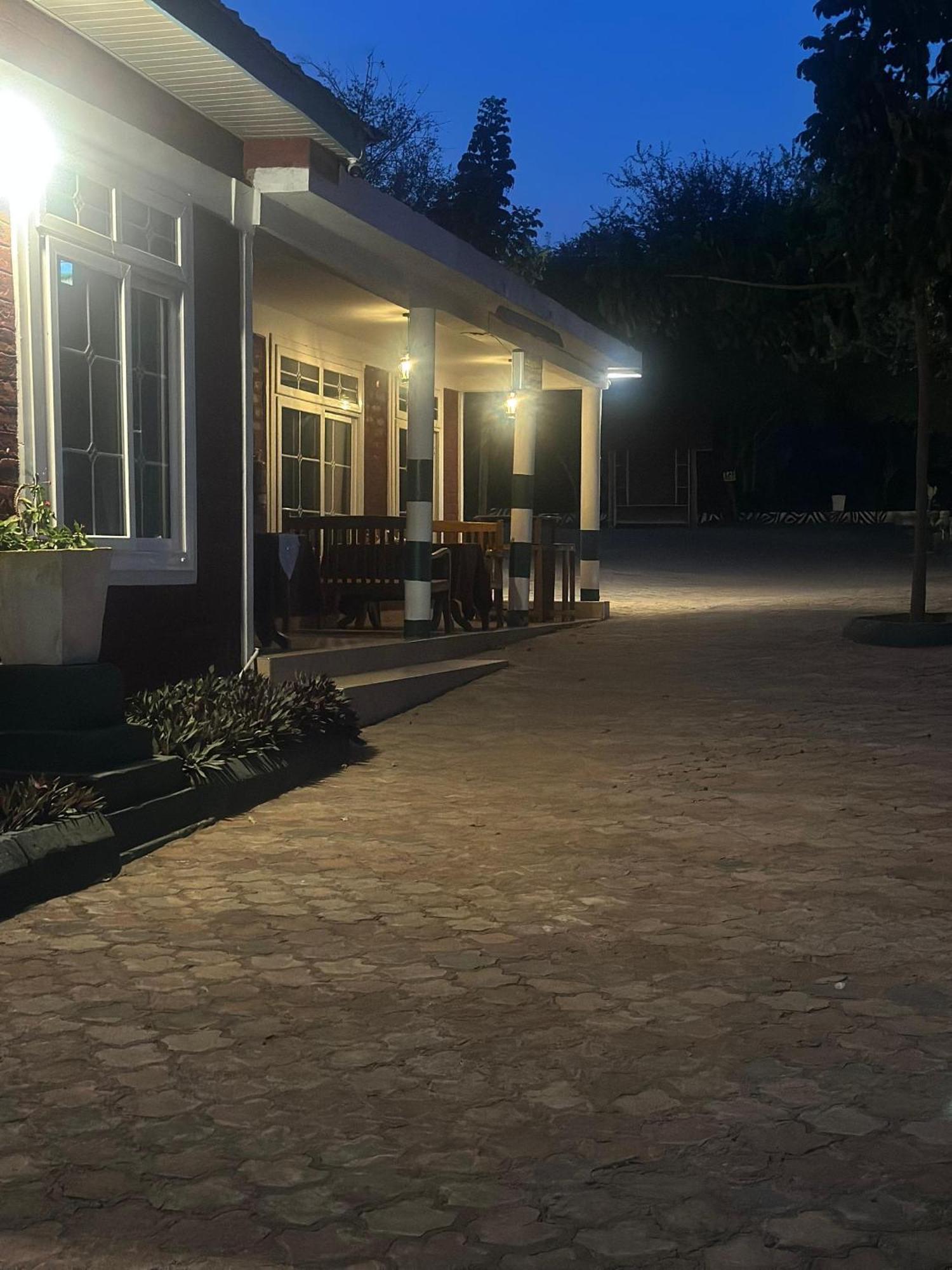 Mkomazi Hotels And Camps Hegoma Luaran gambar