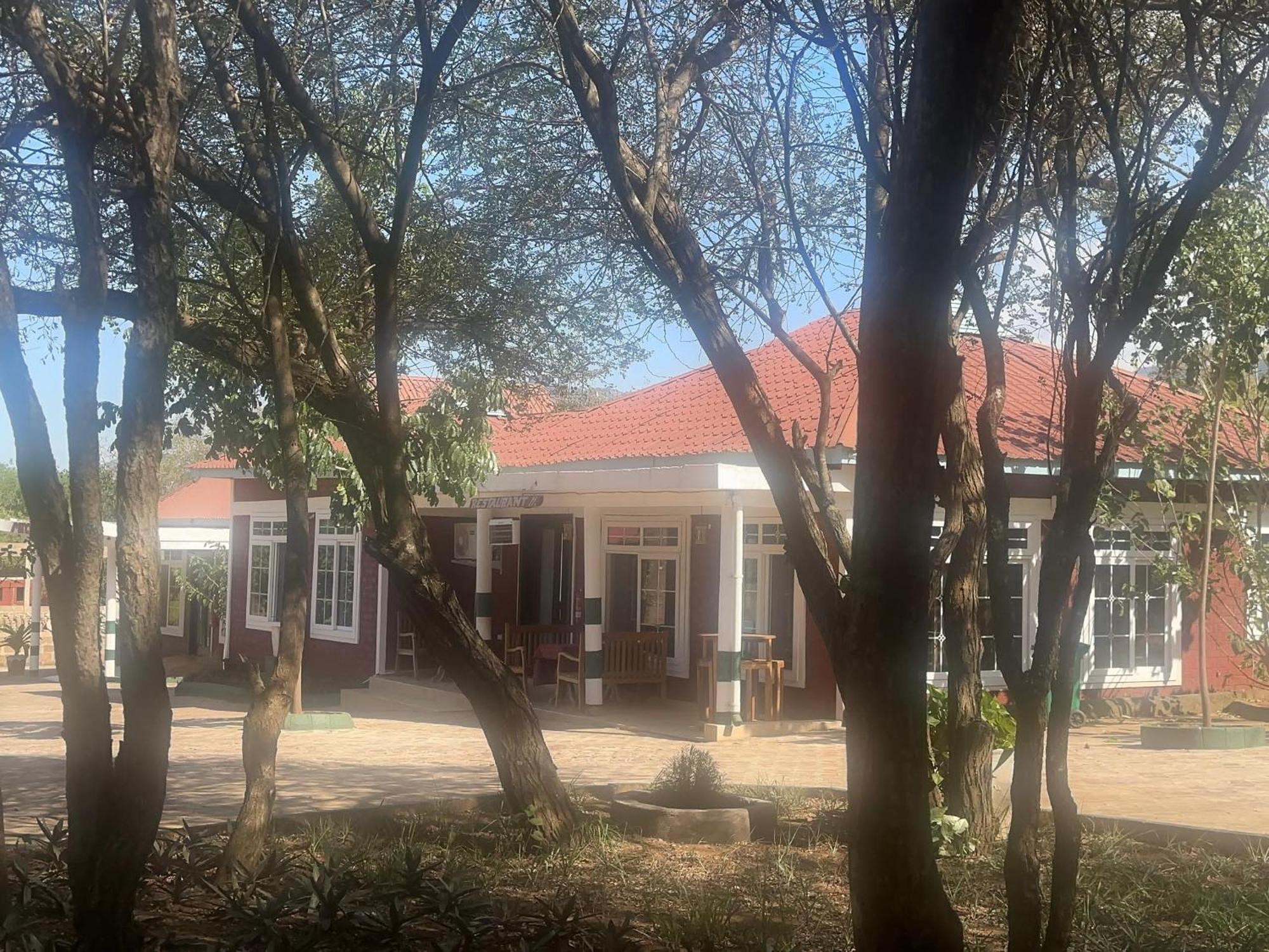 Mkomazi Hotels And Camps Hegoma Luaran gambar