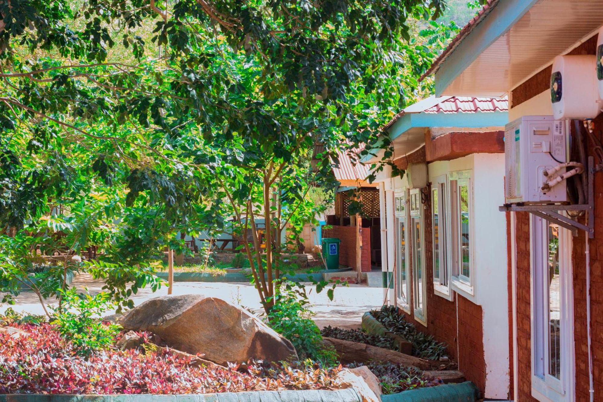 Mkomazi Hotels And Camps Hegoma Luaran gambar