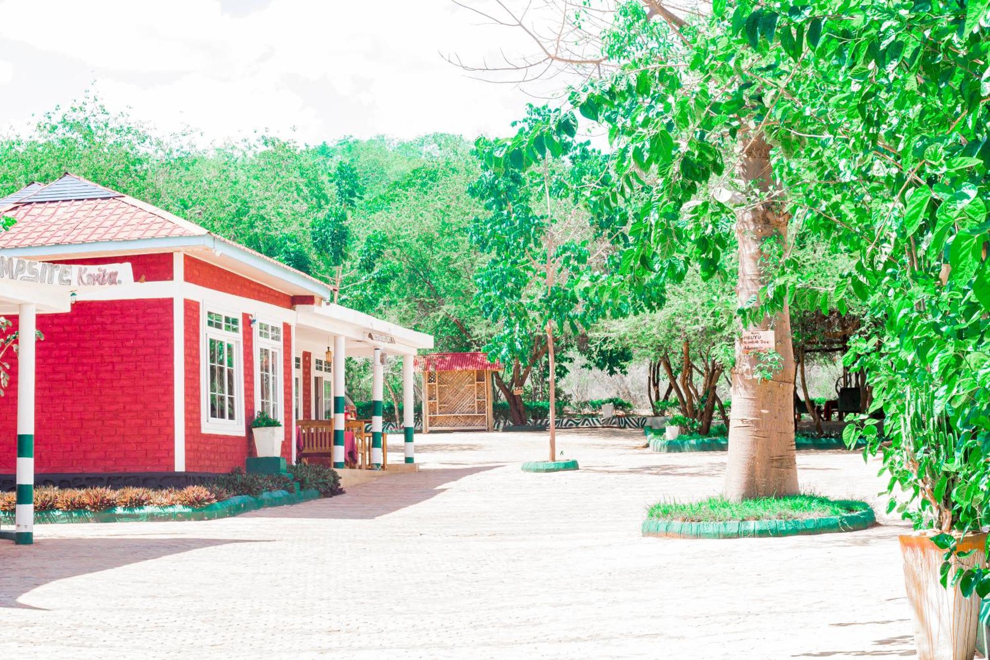 Mkomazi Hotels And Camps Hegoma Luaran gambar